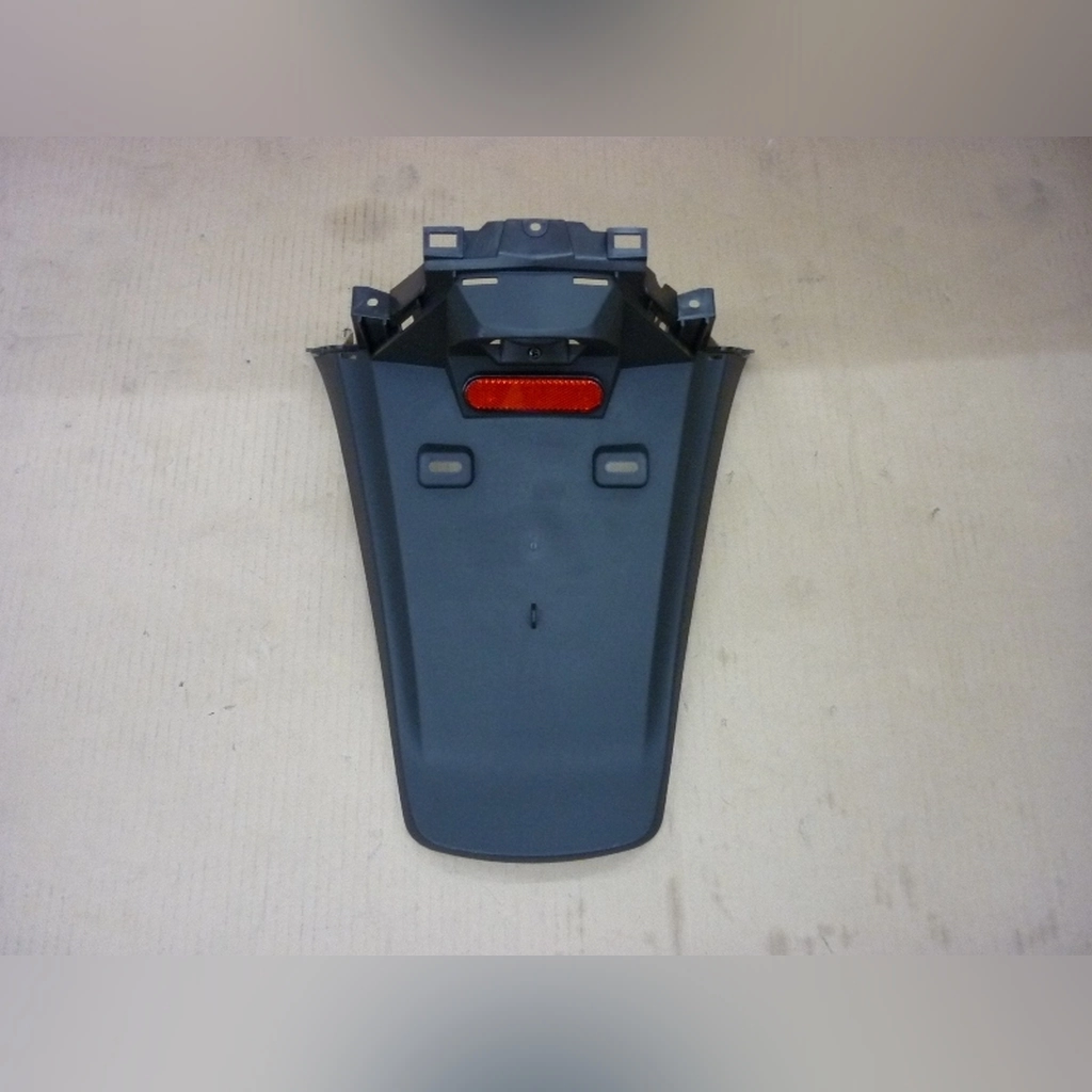 SYM Max Sym 600 ARKA ÇAMURLUK