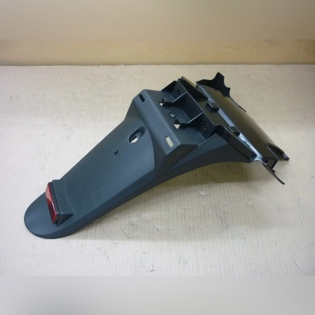 SYM Hd2 200 Efi ARKA ÇAMURLUK TEKER ÜSTÜ PLASTİK