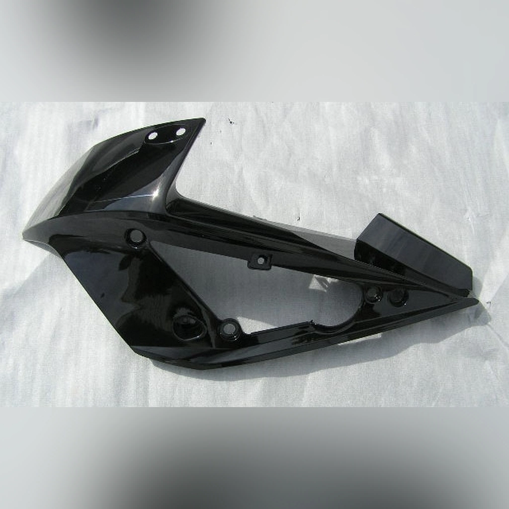 HYOSUNG GT 250 Racing GÖĞÜS ÖN SOL (RC SERİSİ) SİYAH