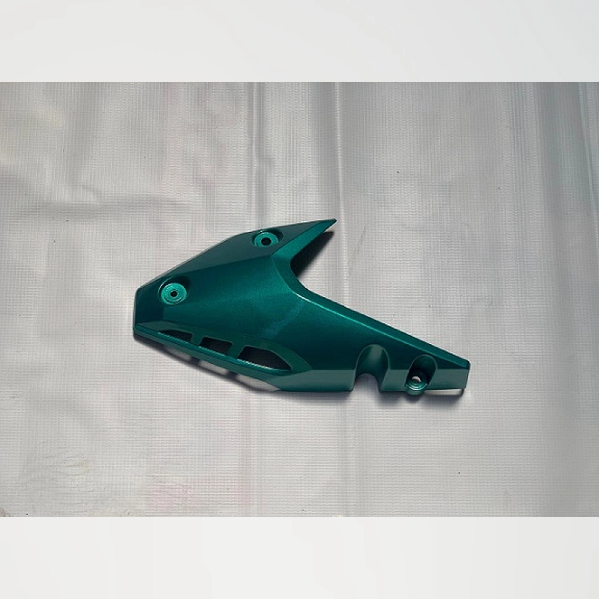 ARORA BEATRIX EKSOZ KORUMA PLASTİK ÖN KOYU YEŞİL #BEATRIX-281