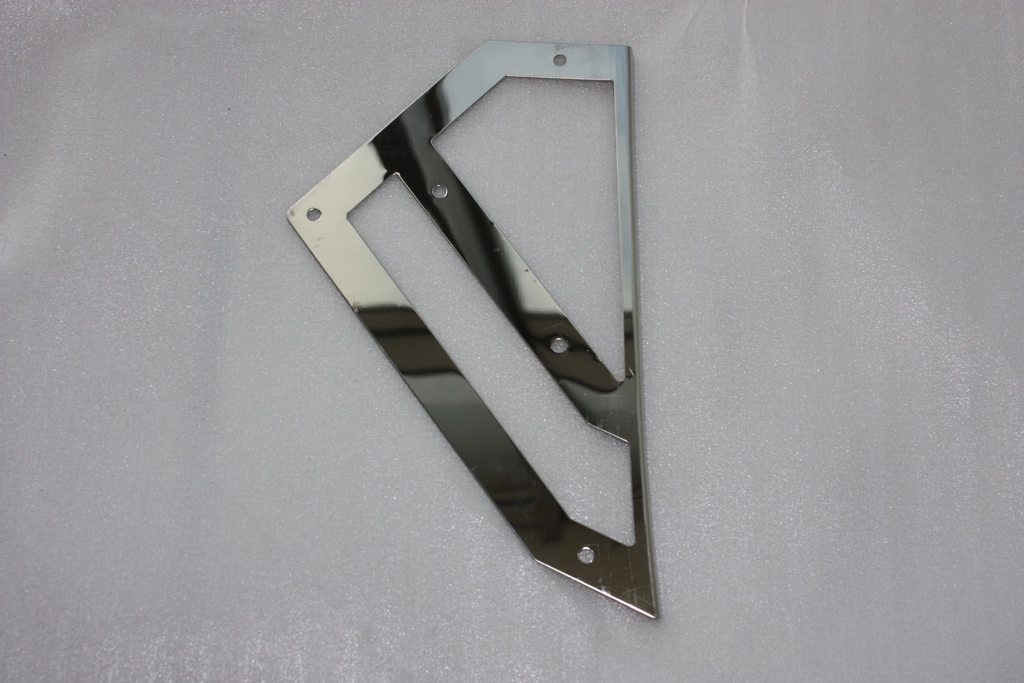 KRAL KR-10 EROS ALT PANEL DEKORATİF PARÇA SAĞ ALT #L72700187