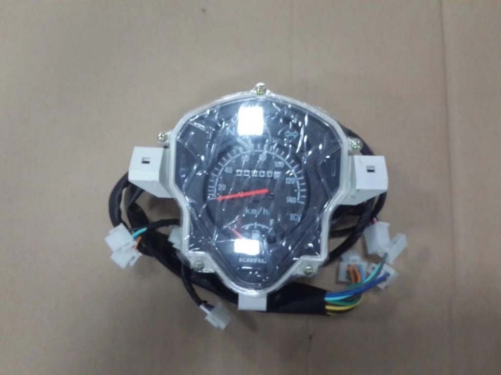 KRAL KR-130-16 HILAL KM SAATİ #NCCE120