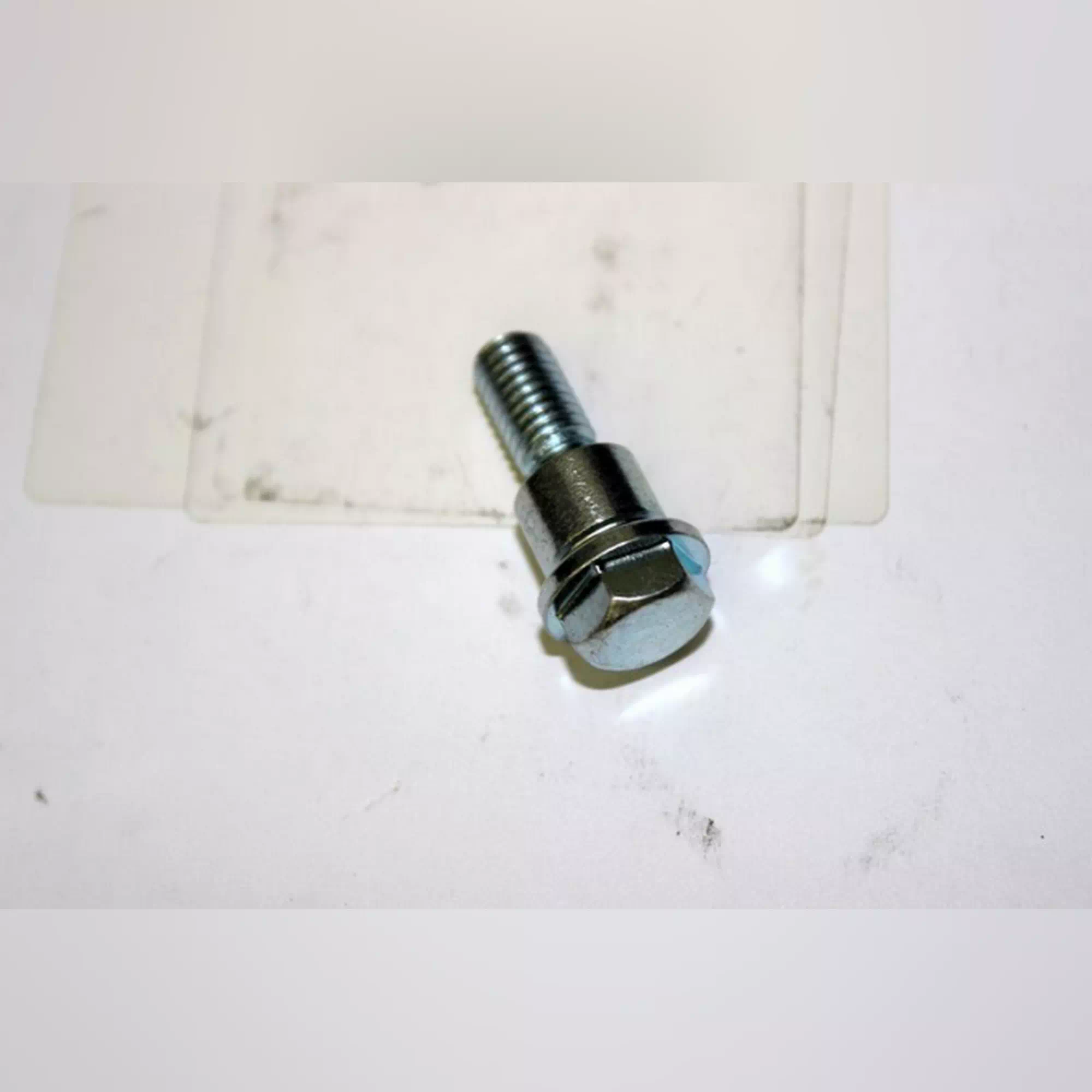 CF MOTO JETMAX 250 (EFI) EKSANTRIK ZINCIR GERGI CIVATASI #Y4CFM4000A0017