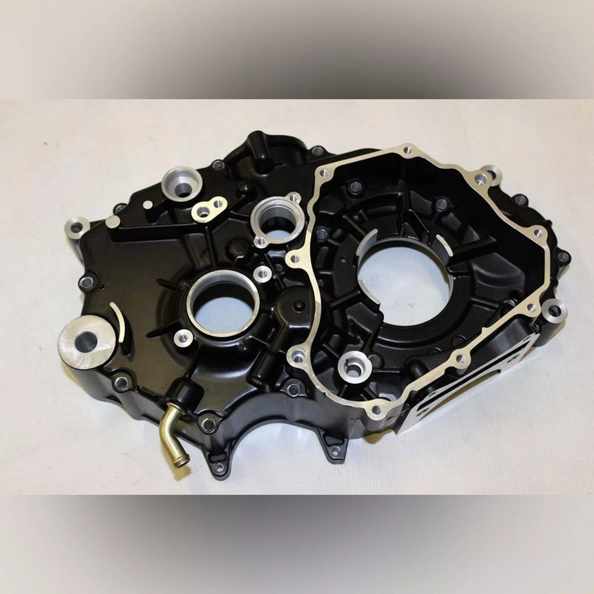 CF MOTO 150NK KRANK KUTUSU SOL #Y4CFM4008A0283
