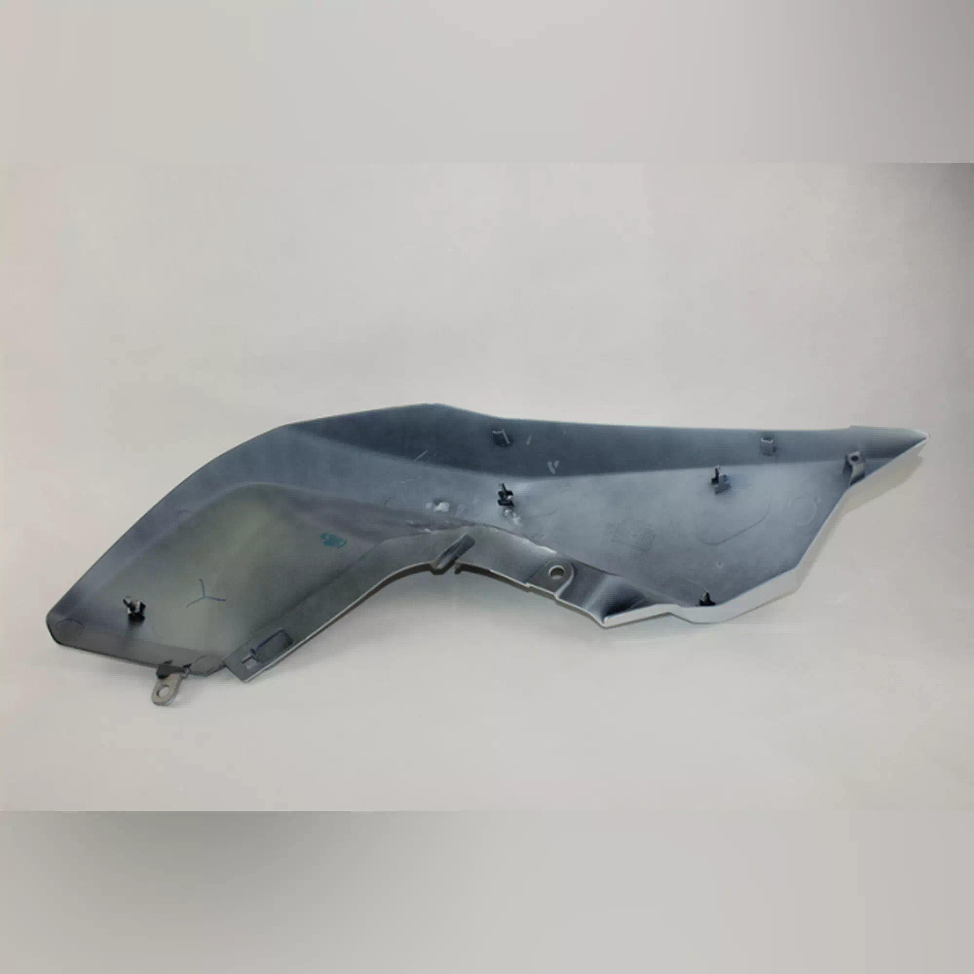 CF MOTO 650MT BENZIN DEPO SOL PLASTIK KPK (BEYAZ) 2022 #Y4CFM4010A0166