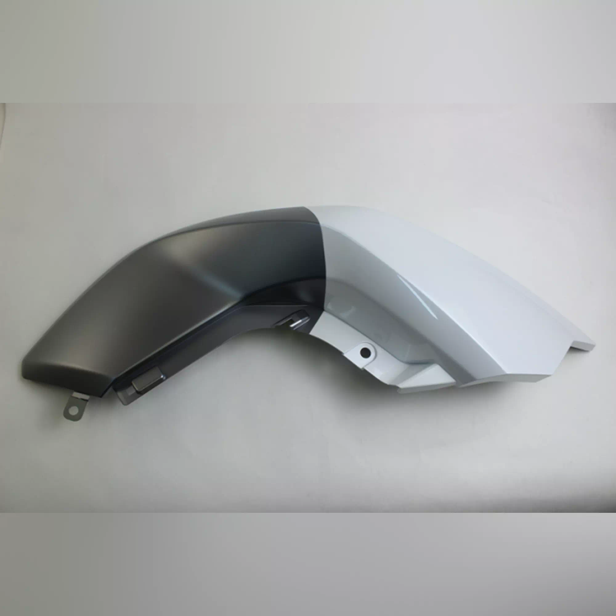 CF MOTO 650MT BENZIN DEPO SAG PLASTIK KPK (BEYAZ) 2022 #Y4CFM4010A0168