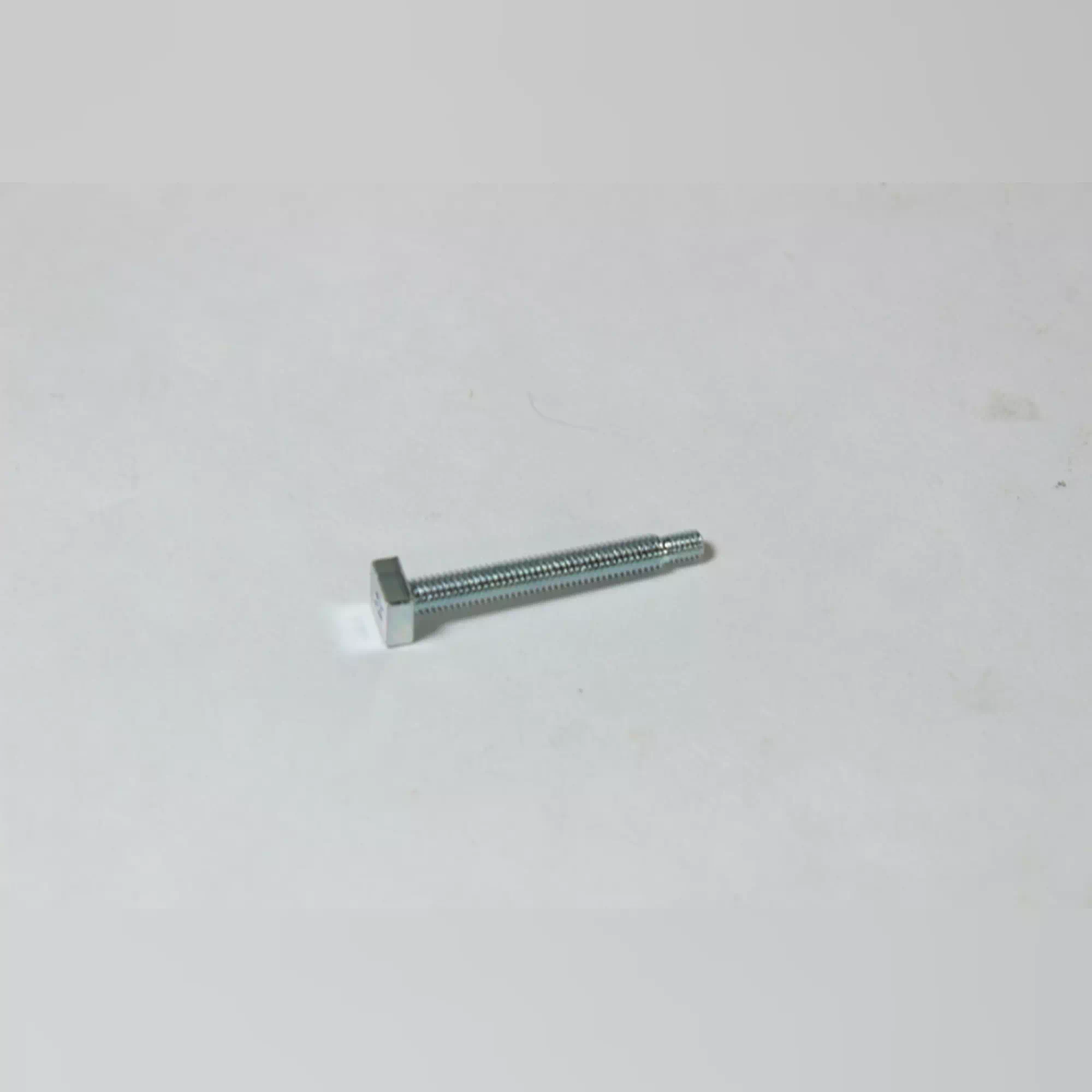 CF MOTO 650MT PIM M4X0.7 (SIPERLIK BRAKETI SAG) #Y4CFM4010A0259