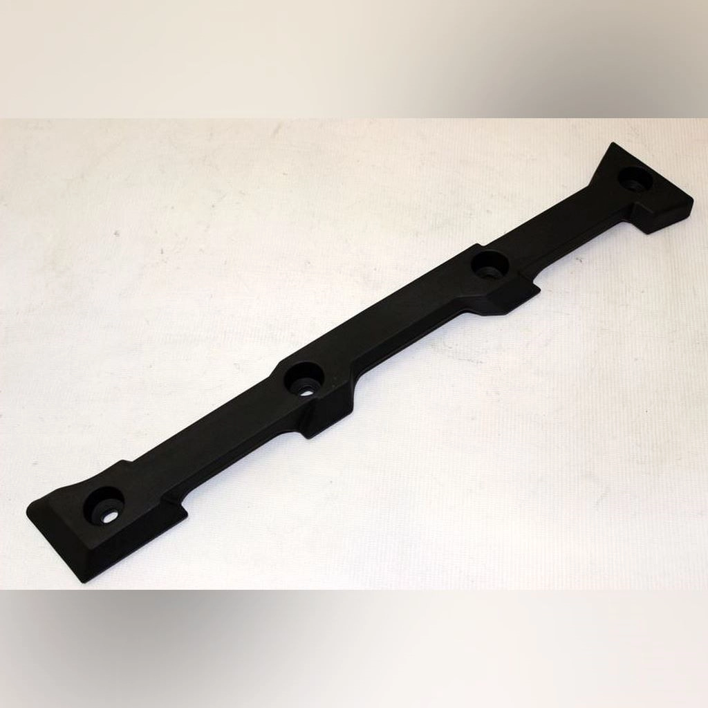 CF MOTO ZFORCE 550 ARKA BAGAJ TUTUCU PLASTIK SAG #Y4CFM4021A0110