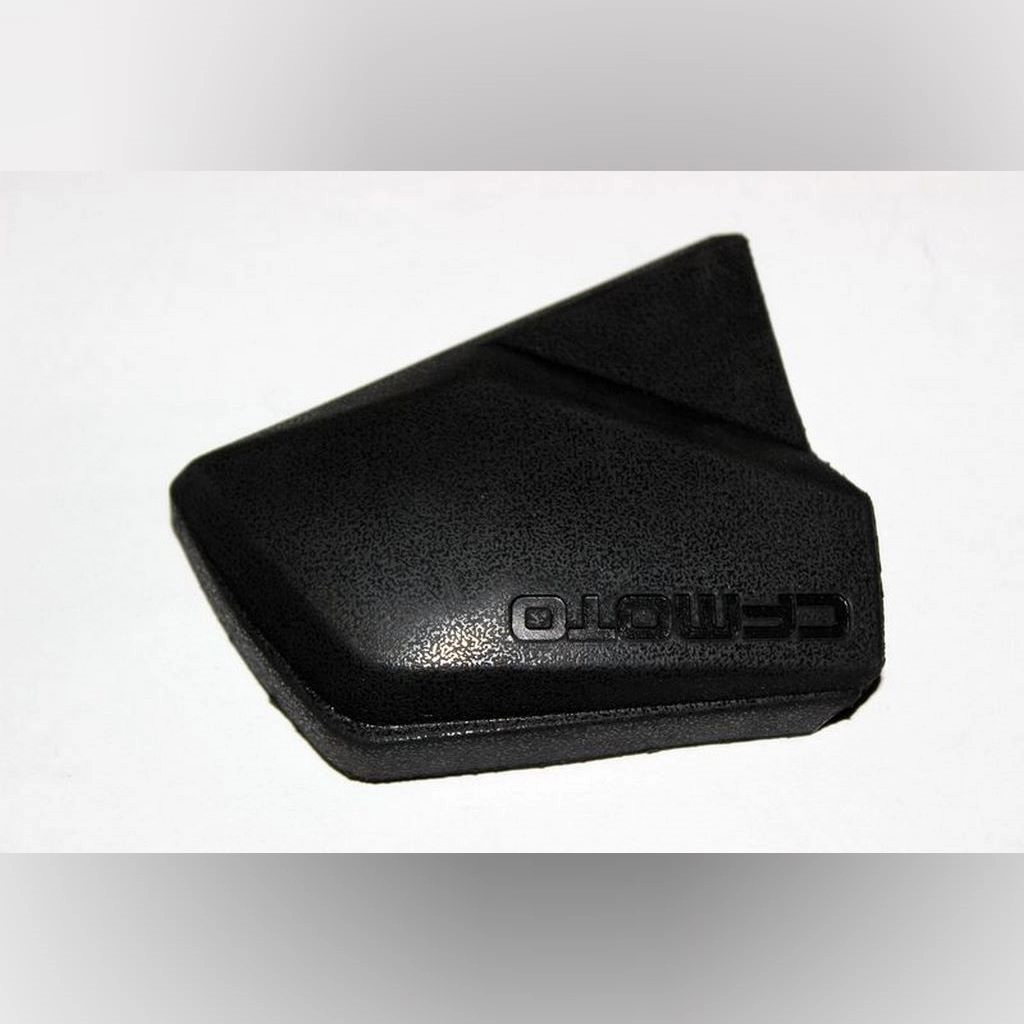 CF MOTO ZFORCE 550 EMNIYET KEMERI DEKORATIF KAPAK SAG #Y4CFM4021A0127