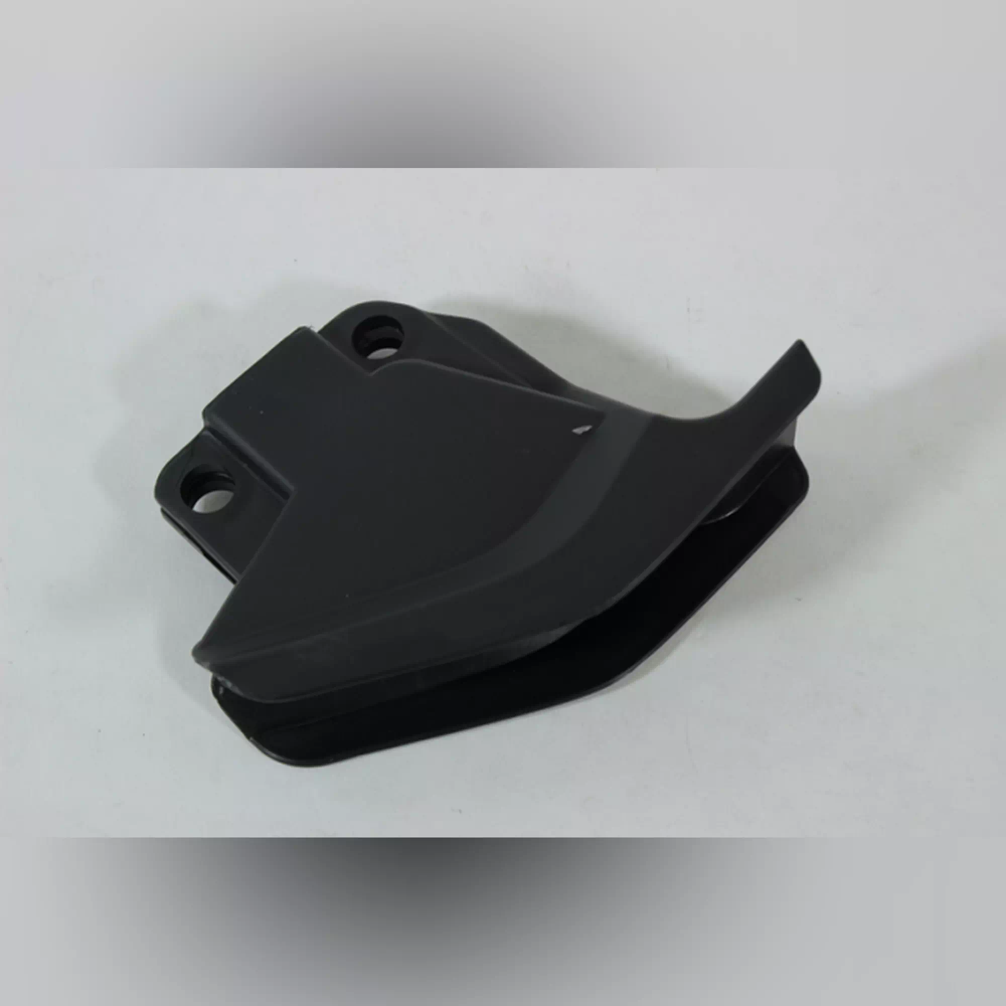 CF MOTO ZFORCE 550 EL FRENI MUHAFAZA PLASTIGI #Y4CFM4021A0139