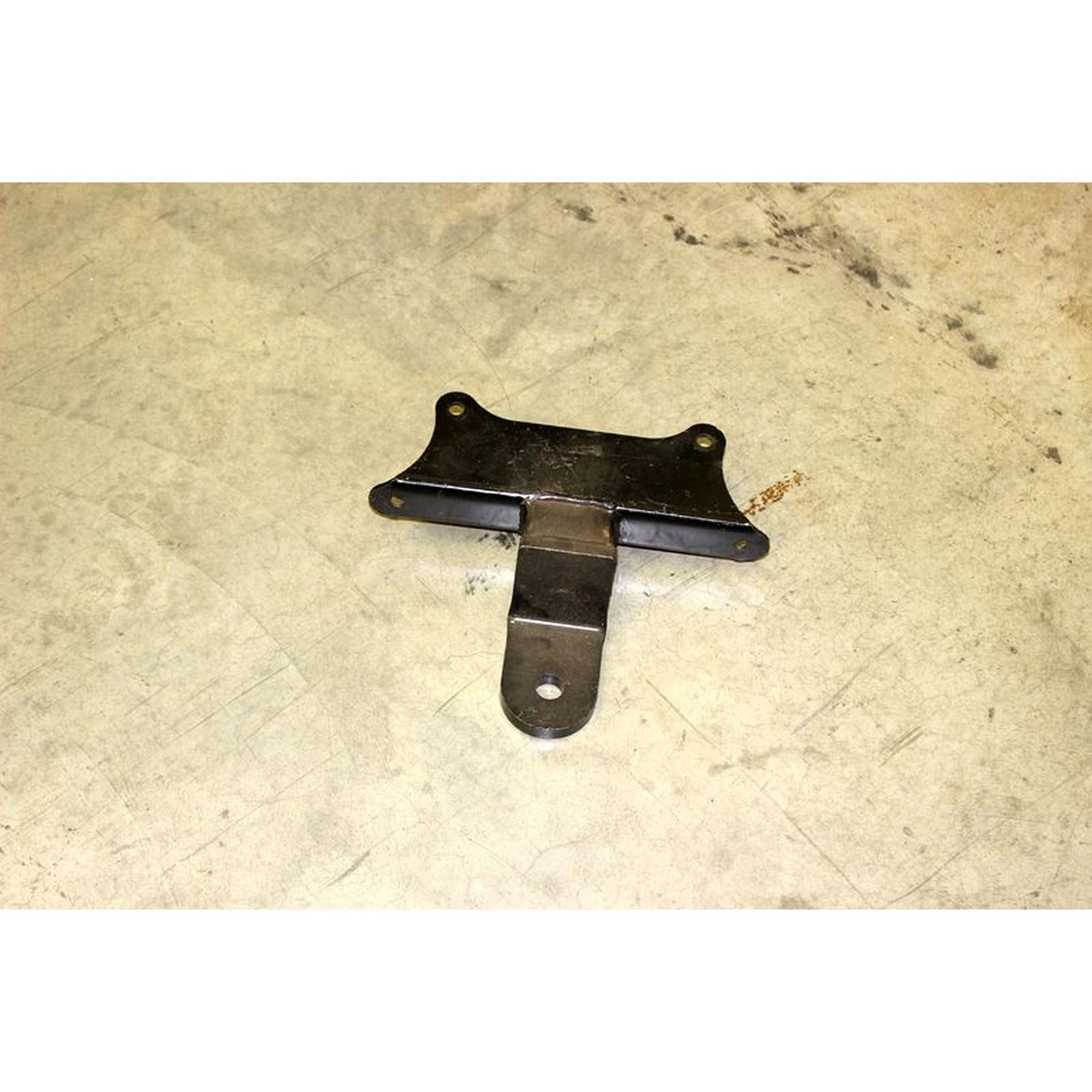 CF MOTO ZFORCE 550 CEKI TOPUZU BAGLANTI BRAKETI #Y4CFM4021A0184