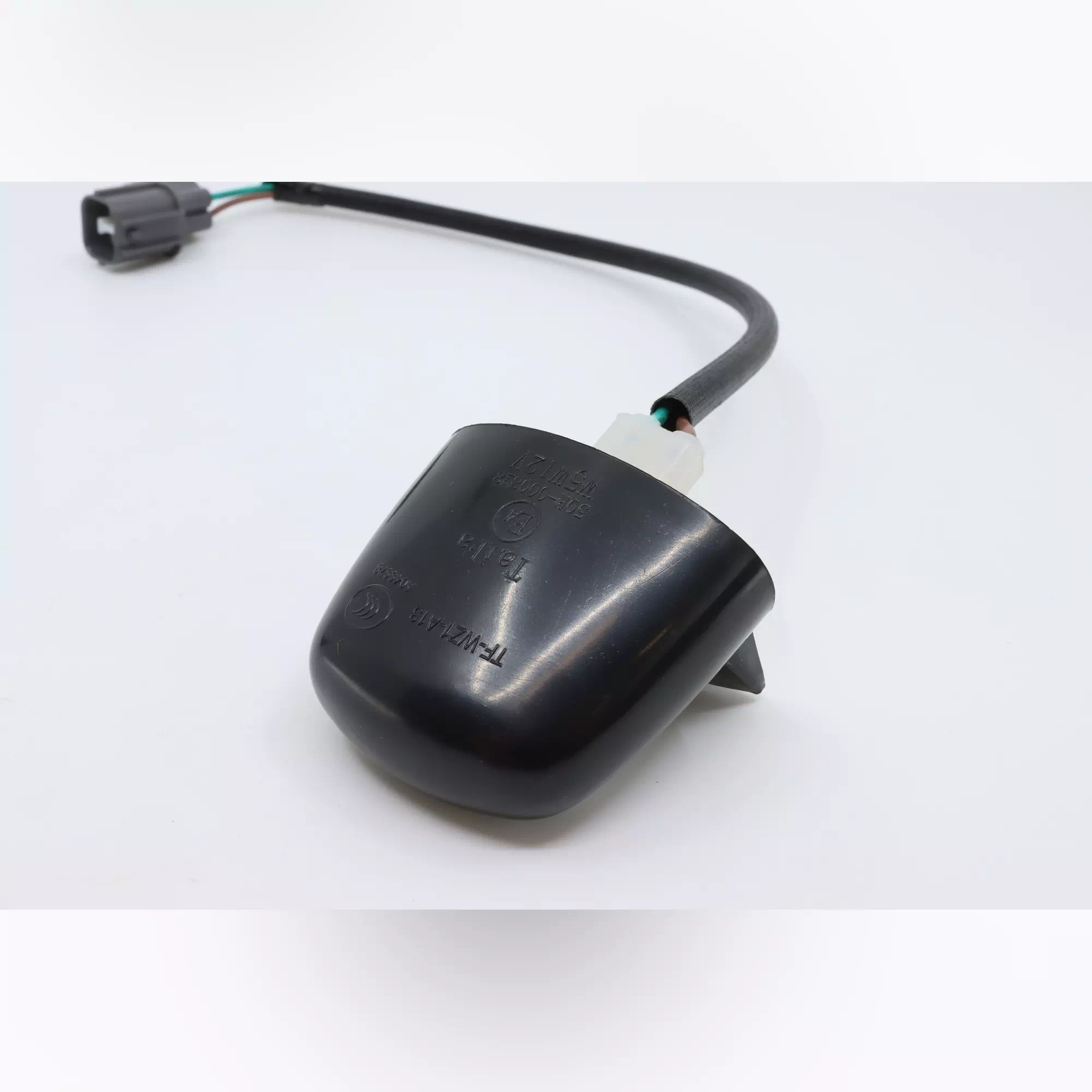 CF MOTO ZFORCE 550 PLAKA LAMBASI KOMPLE #Y4CFM4021A0199