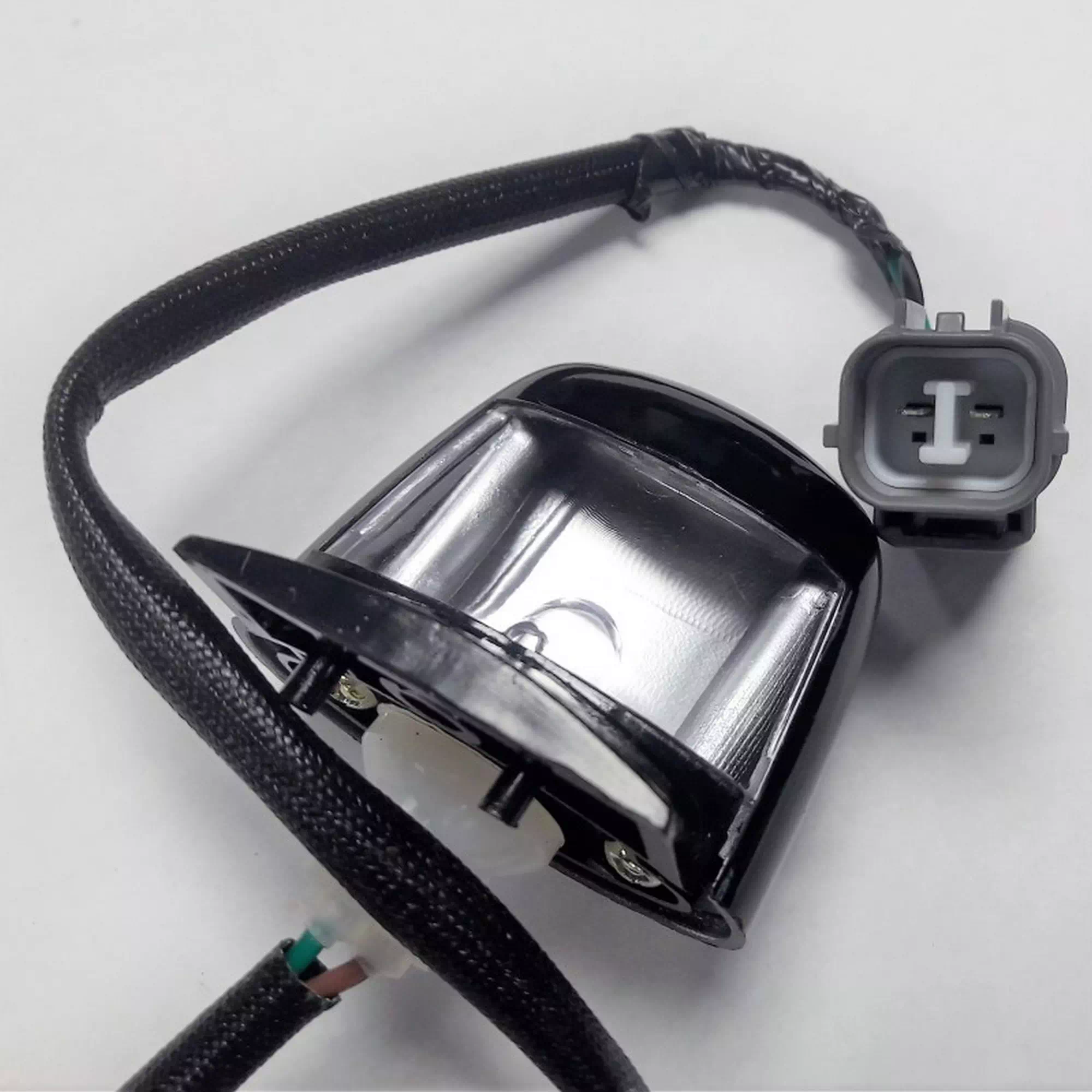 CF MOTO ZFORCE 550 PLAKA LAMBASI KOMPLE #Y4CFM4021A0199