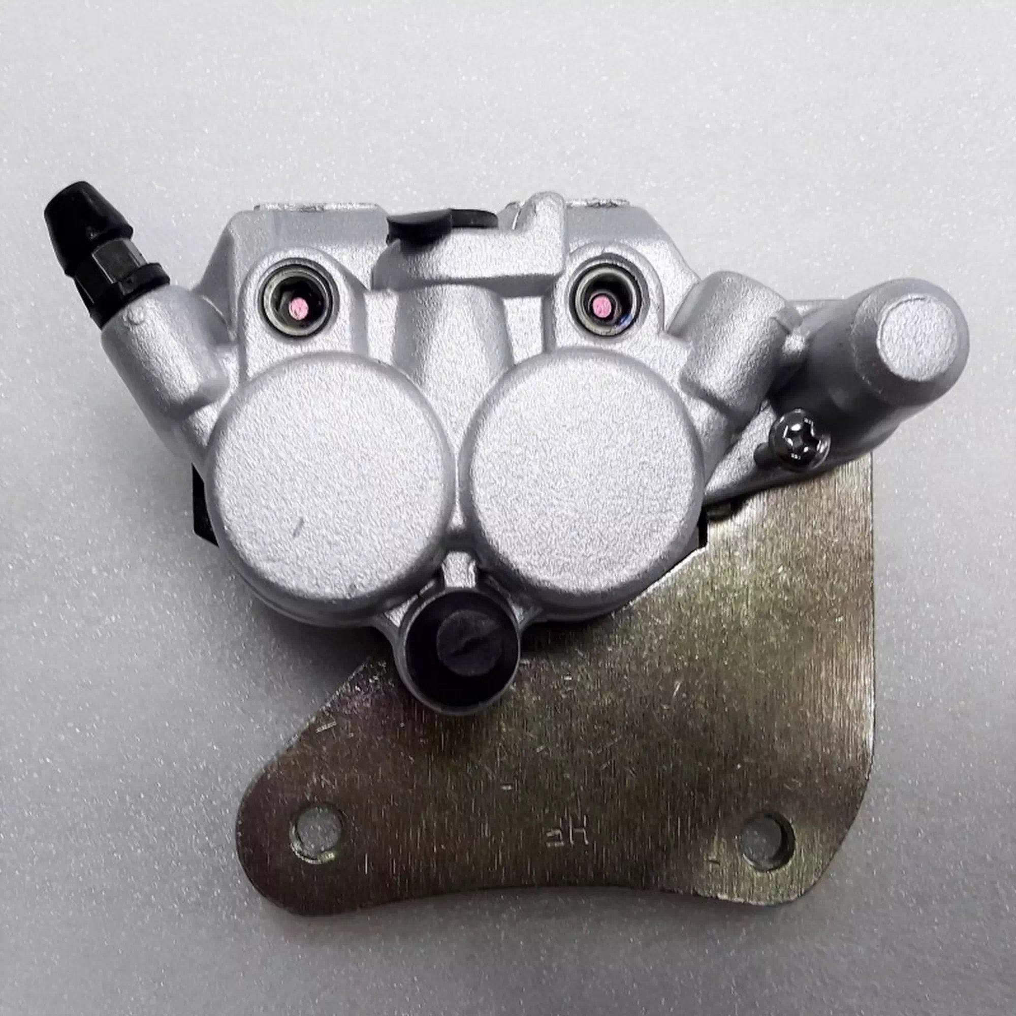 CF MOTO ZFORCE 550 ON FREN KALIPAER TAKIMI (SAG) #Y4CFM4021A0236