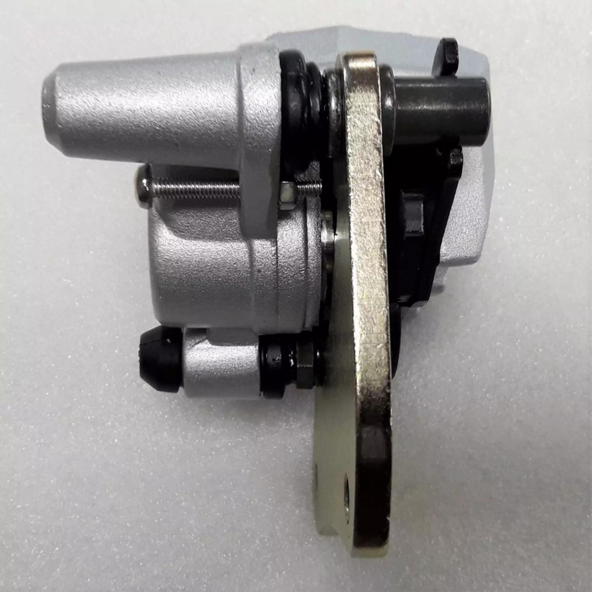 CF MOTO ZFORCE 550 ON FREN KALIPAER TAKIMI (SAG) #Y4CFM4021A0236