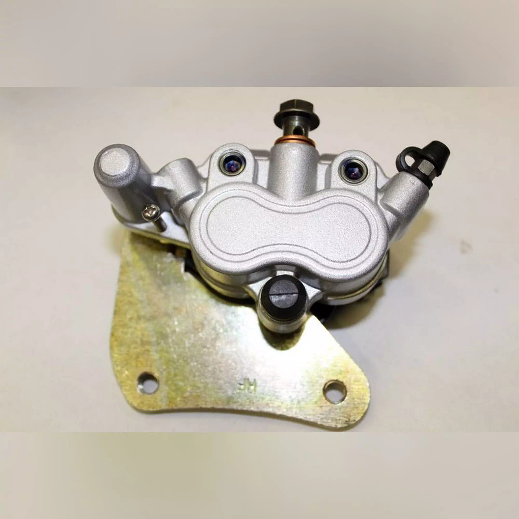 CF MOTO ZFORCE 550 ON FREN KALIPAER TAKIMI (SOL) #Y4CFM4021A0237