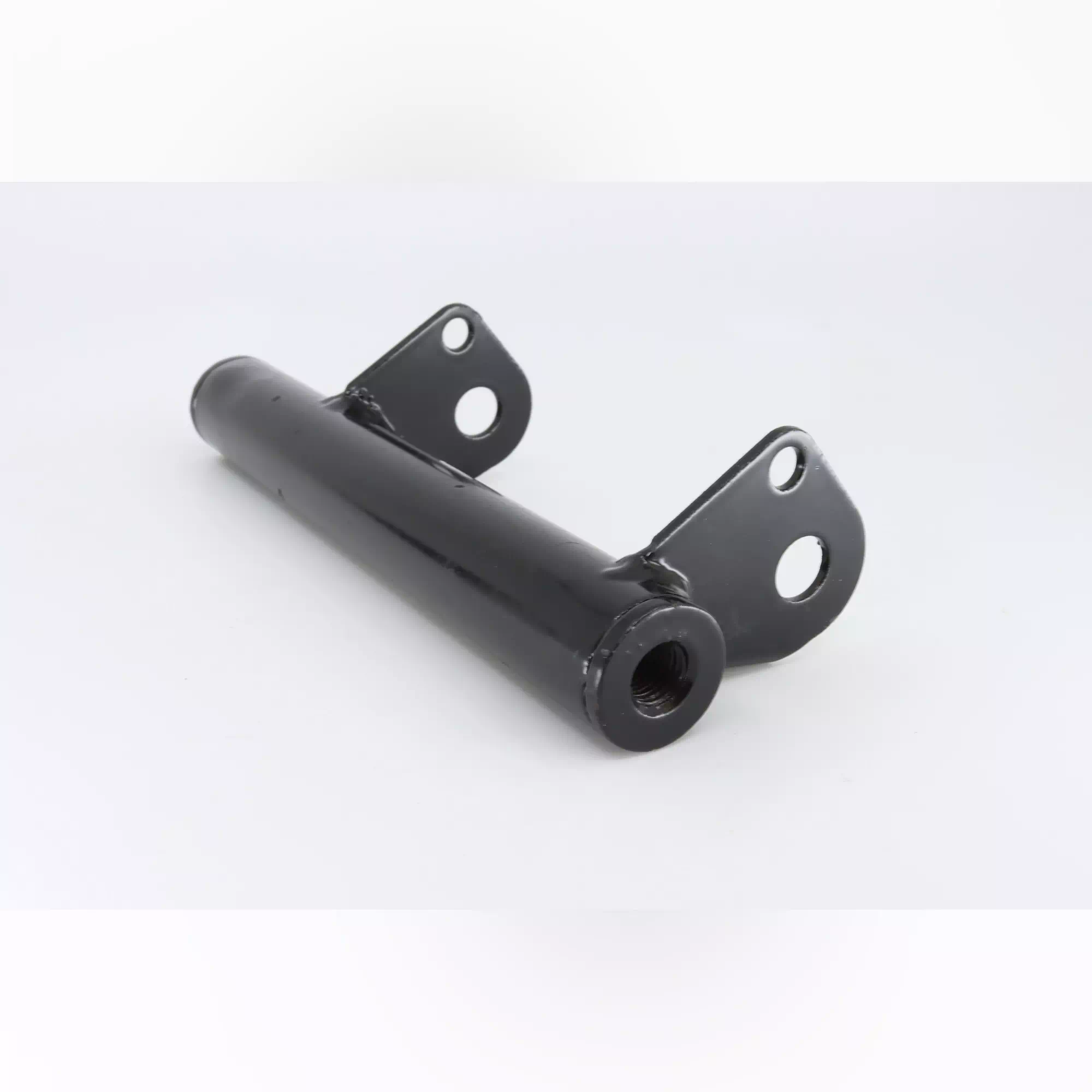 CF MOTO ZFORCE 500 (T1B) ARKA AKS MONTAJ BRAKETI #Y4CFM4022A0008