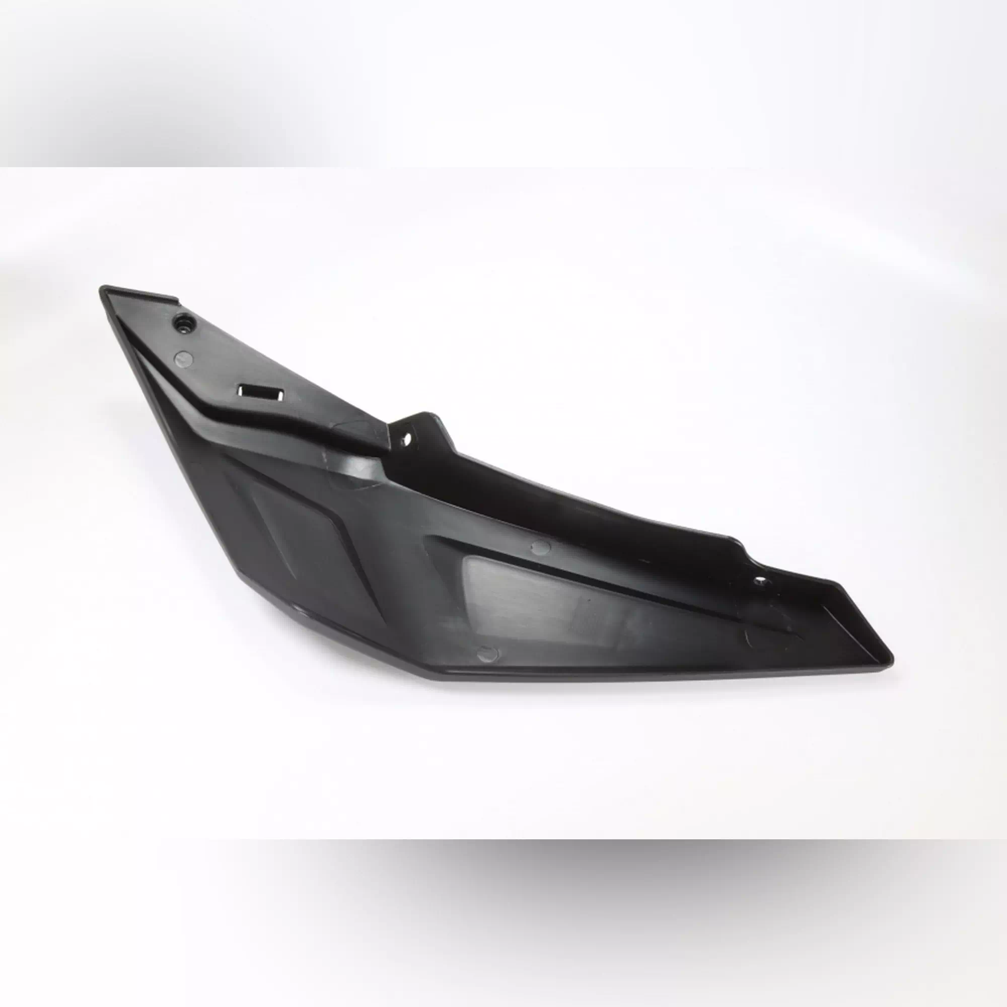 CF MOTO ZFORCE 500 (T1B) SELE ALTI YAN KARENAJ SAG ARKA #Y4CFM4022A0036
