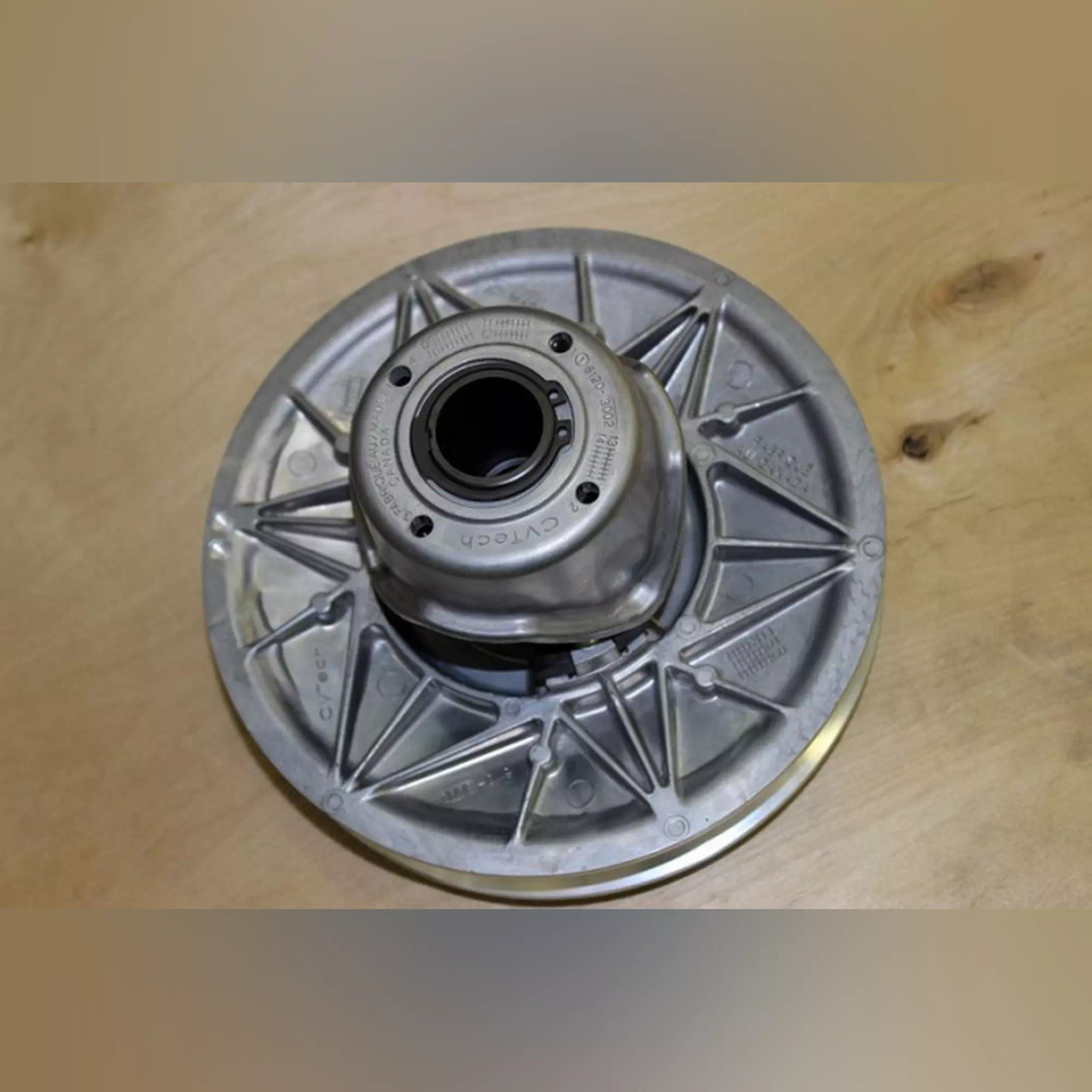 CF MOTO ZFORCE 800 EX EPS (T1B) ARKA VARYATOR KOMPLE #Y4CFM4023A0002