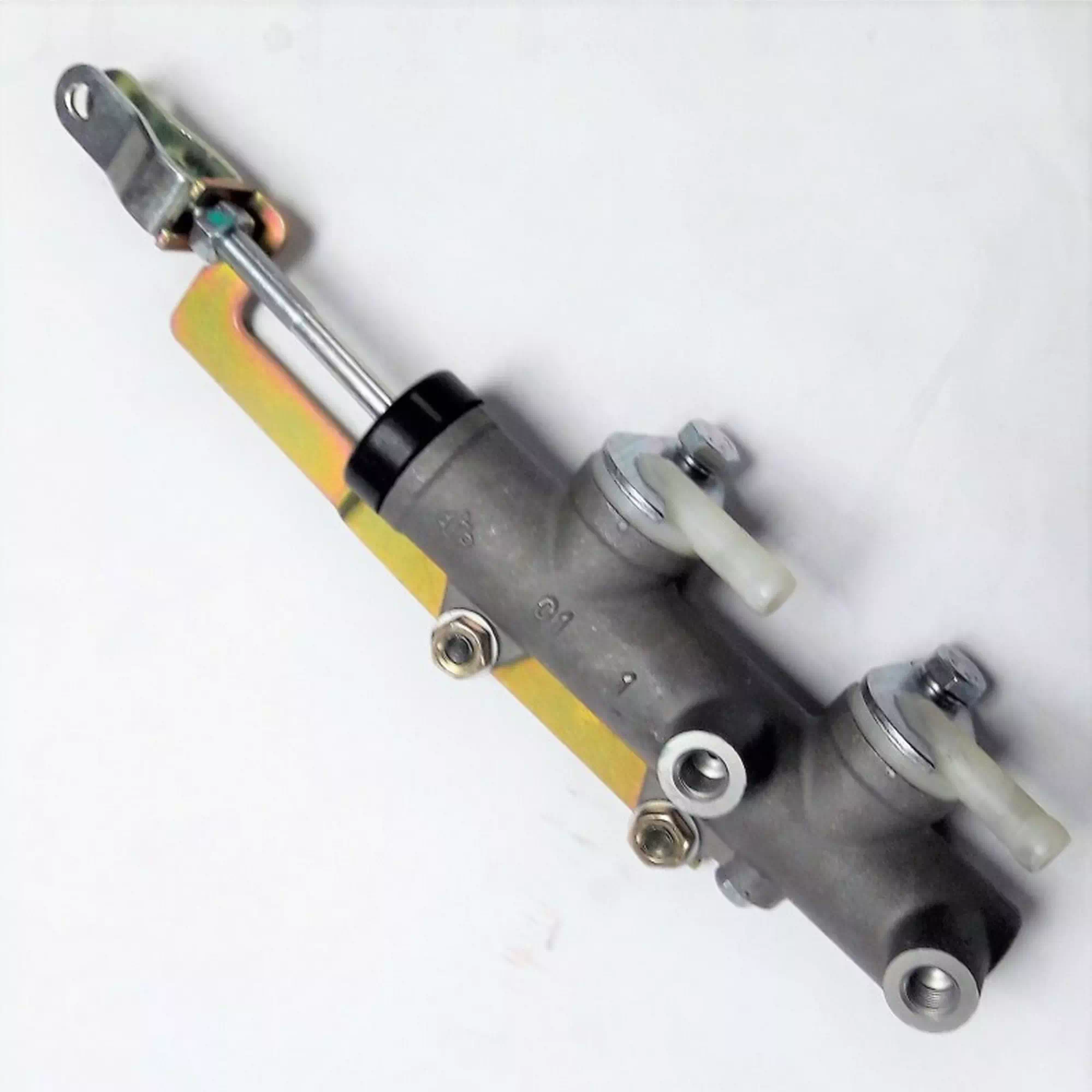 CF MOTO ZFORCE 1000 EPS ANA FREN MERKEZI #Y4CFM4027A0171