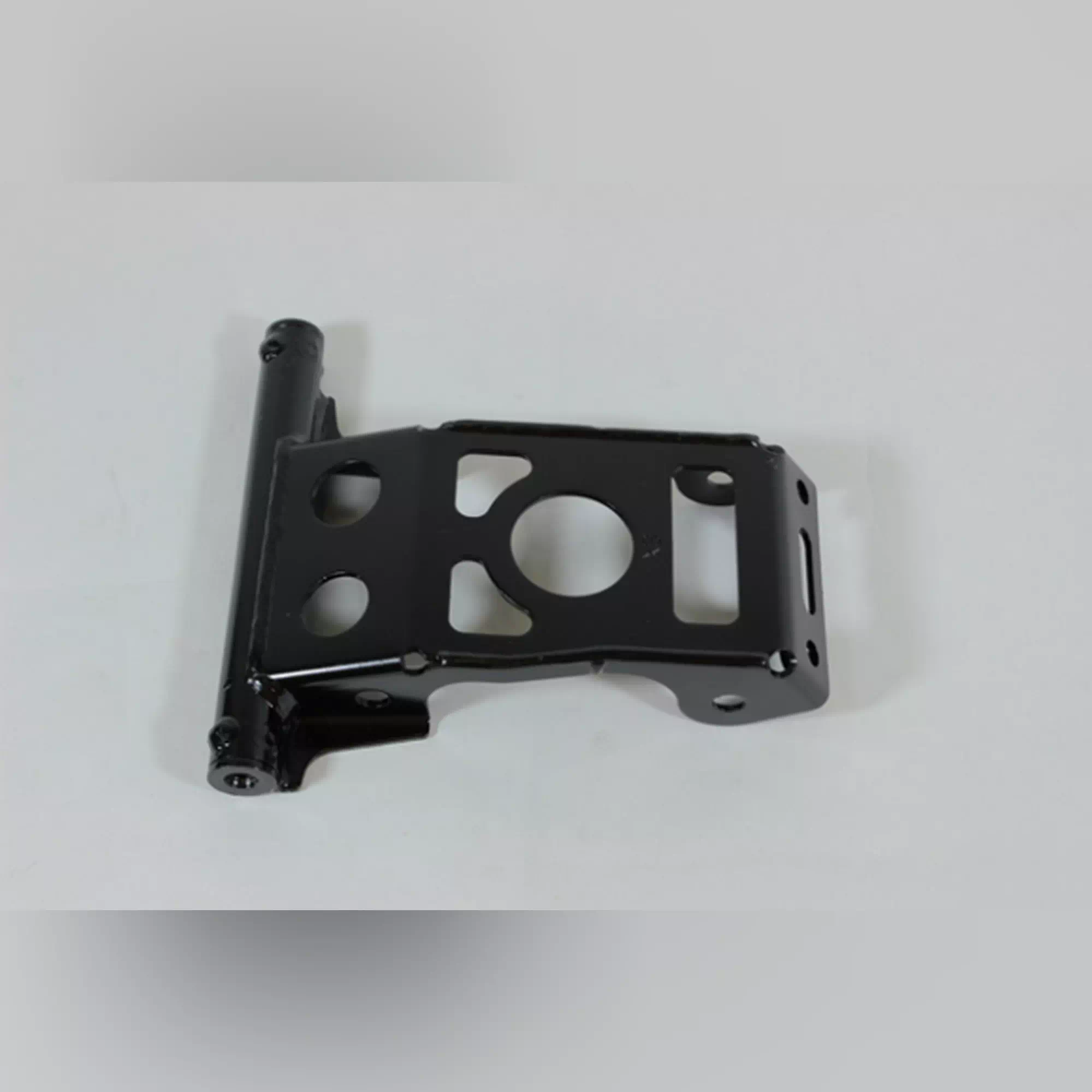 CF MOTO CF 600 ATR-2L (T3B) ON DIFERANSIYEL BAGLANTI BRAKETI #Y4CFM4032A0120