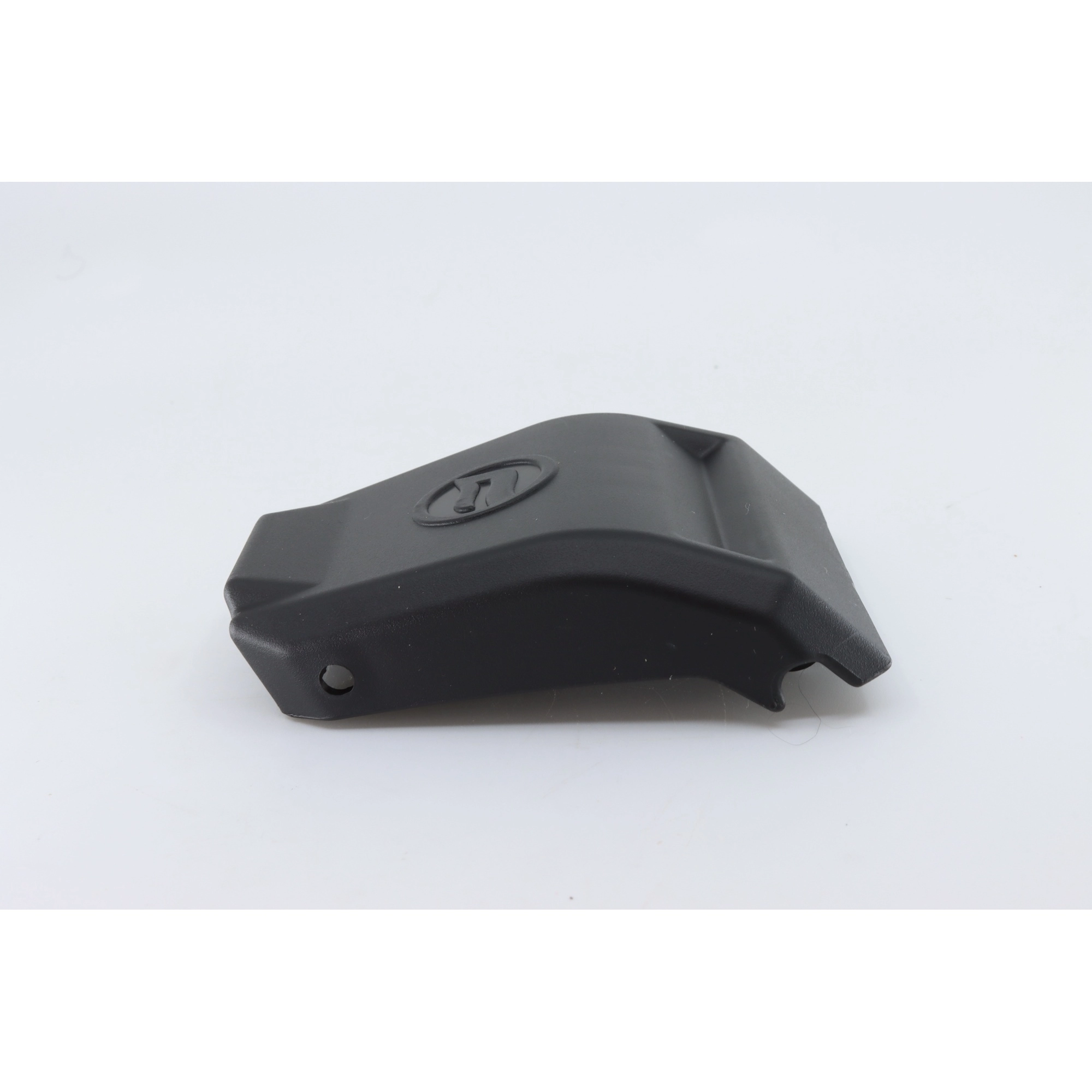 CF MOTO CF 600 ATR-2L (T3B) ARKA BAGAJ KILIT YUVASI #Y4CFM4032A0176
