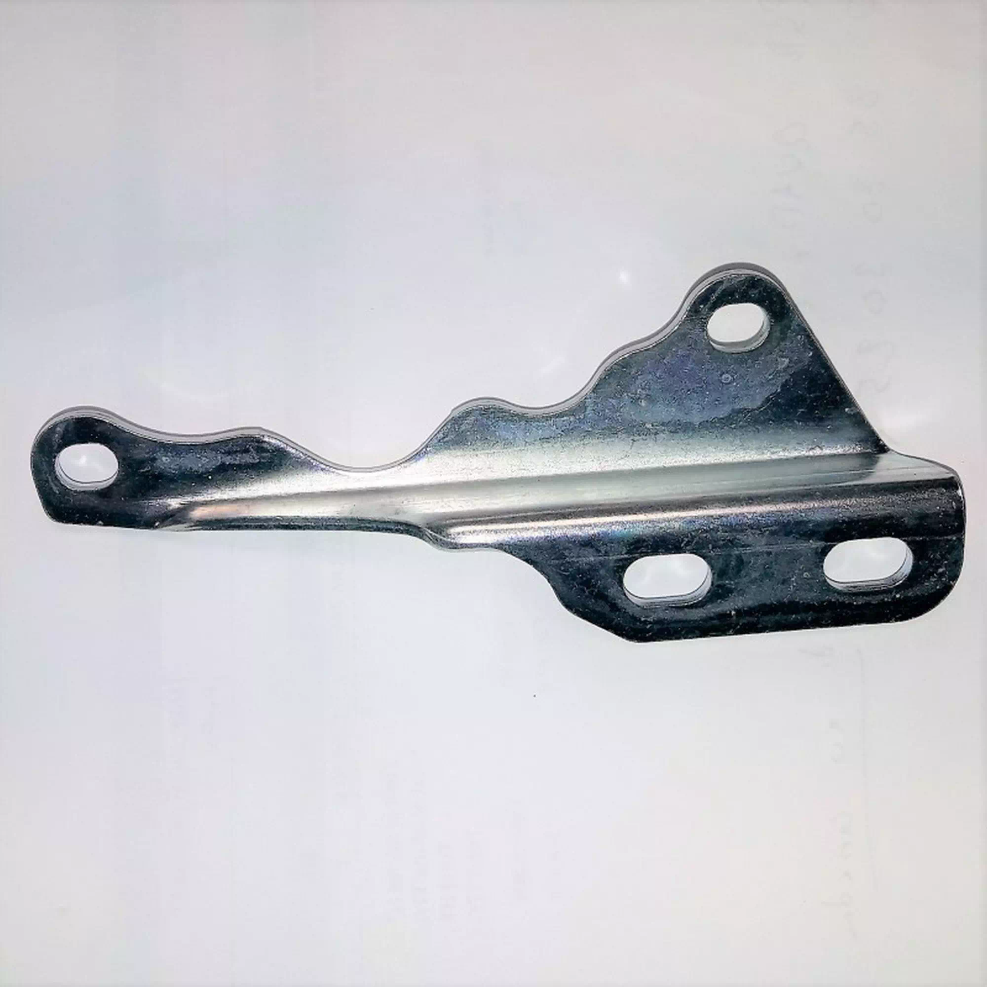 CF MOTO CF 600 ATR-2L (T3B) EGZOZ BORUSU BAGLANTI BRAKETI #Y4CFM4032A0230