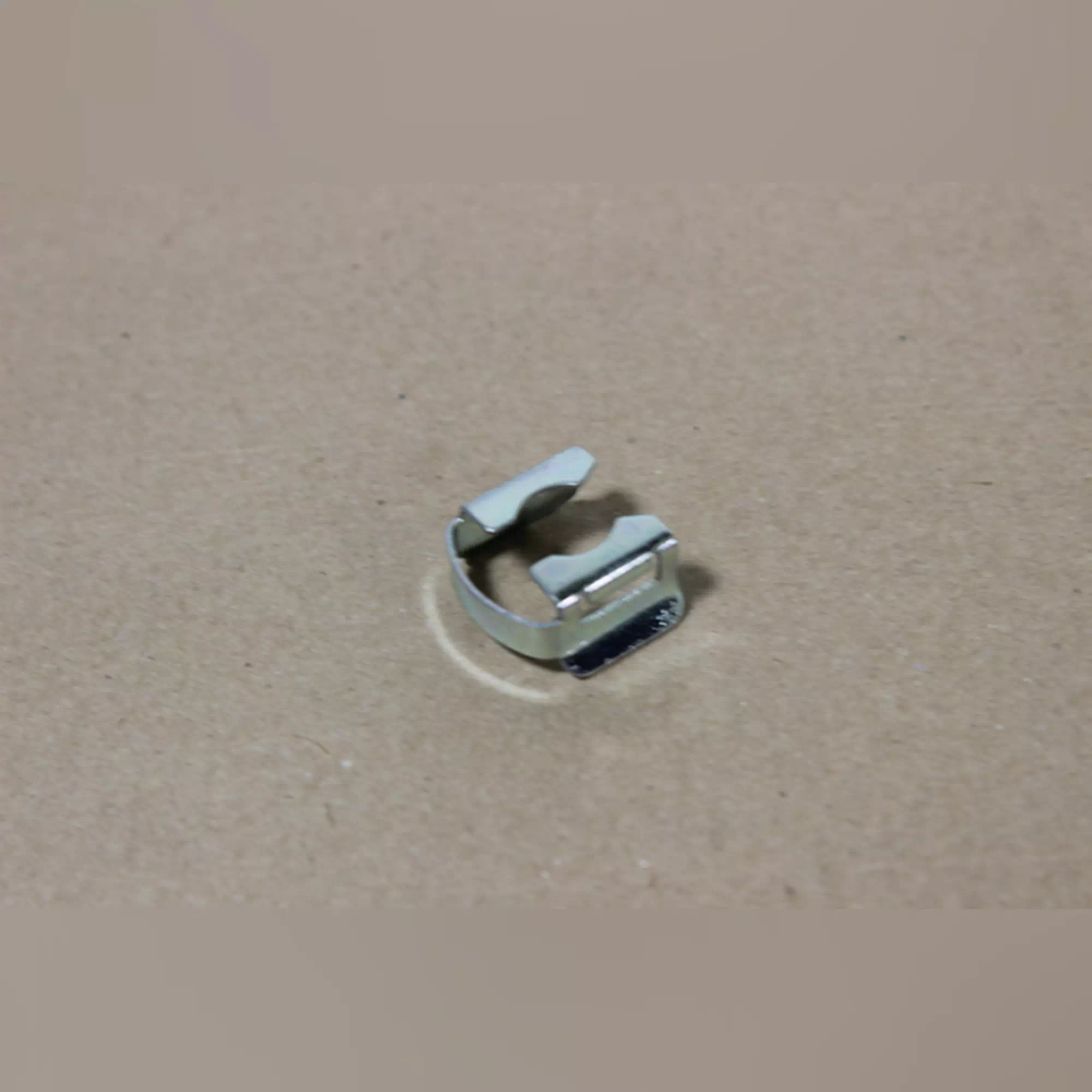 CF MOTO CF250-6 SR (EU 4) ENJEKTOR KORUMA KAPAGI SEGMANI #Y4CFM4033A0073