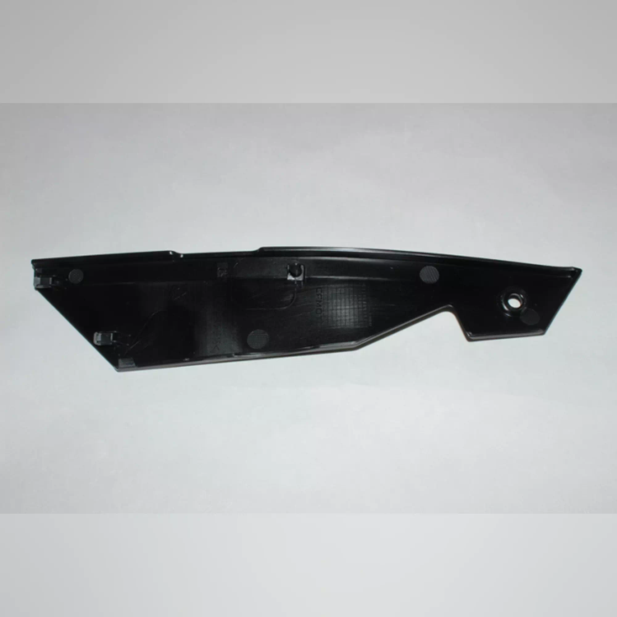 CF MOTO 800MT SPORT RADYATOR SAG ARKA KAPAK #Y4CFM4038A0056