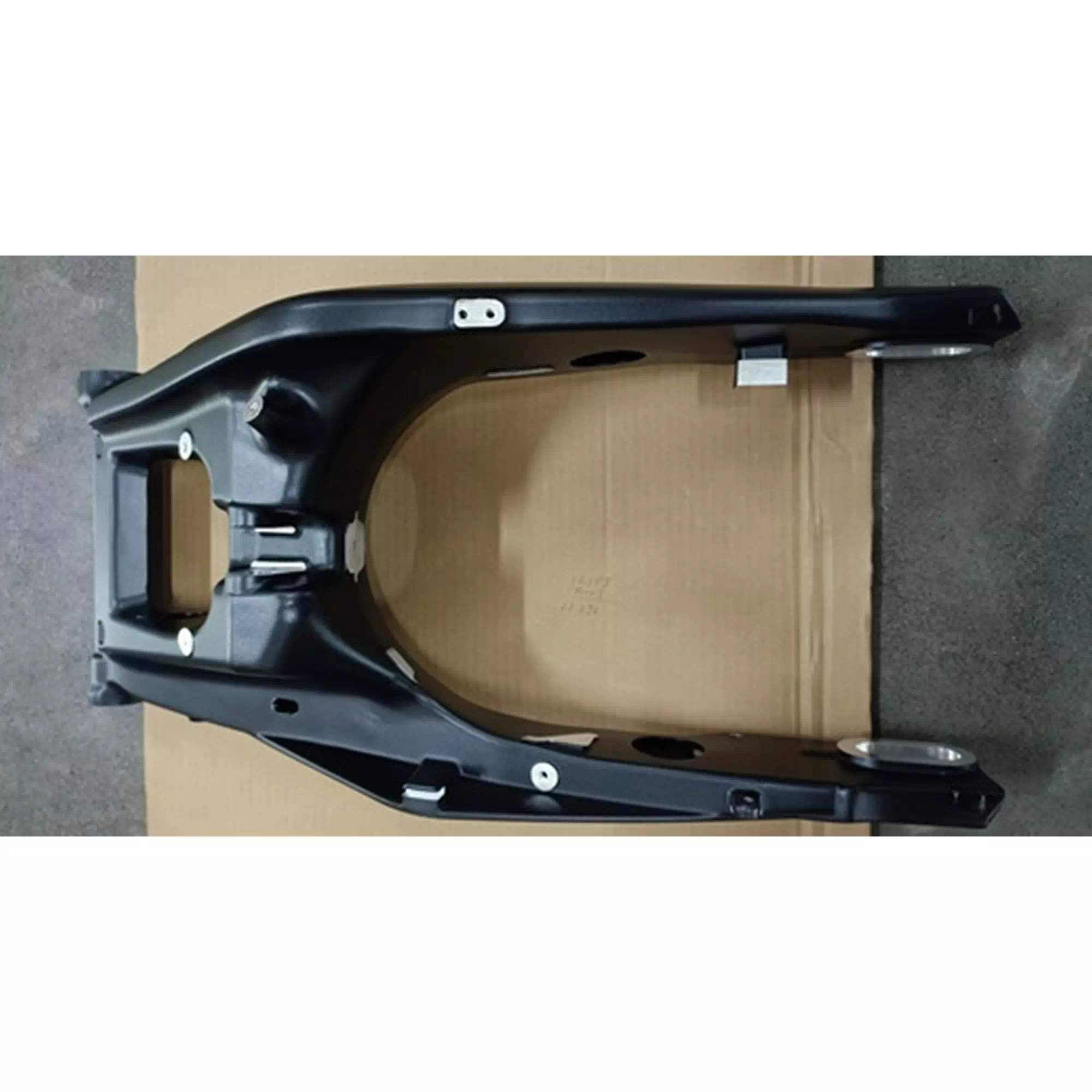 CF MOTO CF 675 SR-R (CF650-10H) ARKA SALINCAK #Y4CFM4063A0224