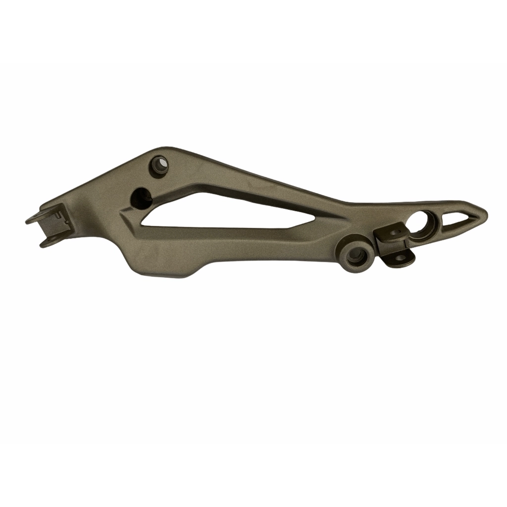MONDIAL 125 F KIDEN BASAMAK BAGLANTI BRAKETI SOL #Y4MON1042A0046