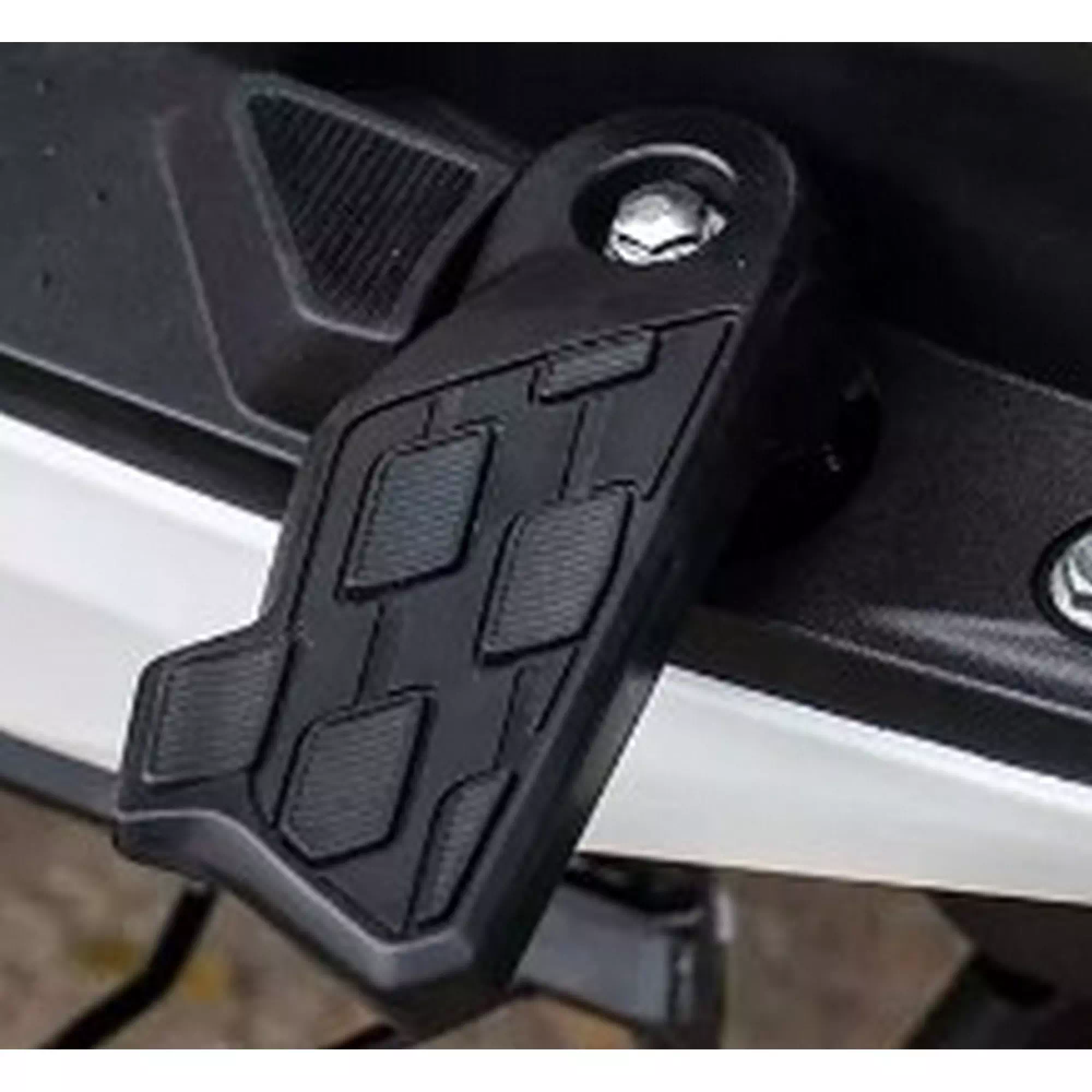 TVS JUPITER 125 (EURO 5) ARKA BASAMAK SOL #Y4TVS7003A0076