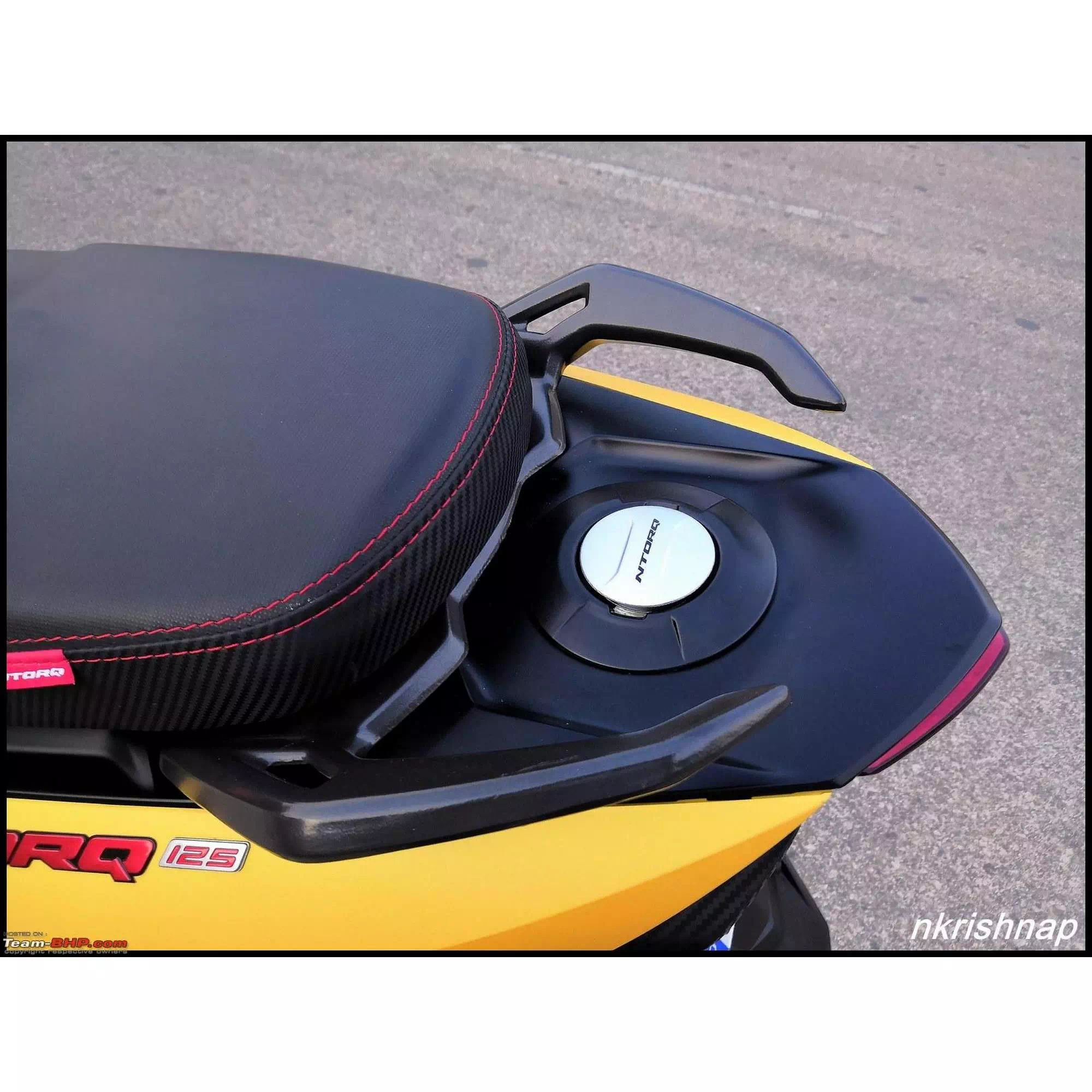 TVS NTORQ 125 ARKA TUTAMAK #Y4TVS7005A0129